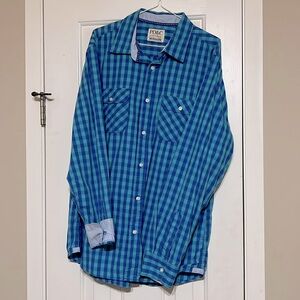 PD&C Men’s button down shirt
